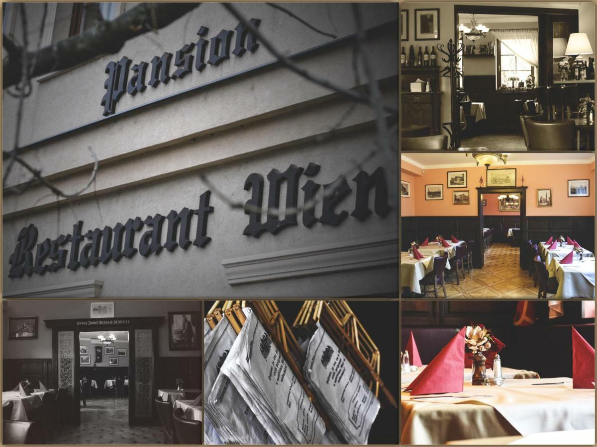 Restaurant Pansion Wien Cierny Brod Exterior photo